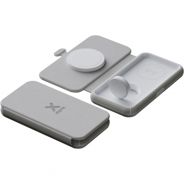 Logotrade corporate gift picture of: Xtorm XWF31 15W foldable 3-in-1 wireless travel charger