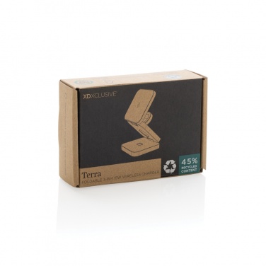 Logotrade corporate gift image of: Terra RCS recycled aluminum foldable 3 in 1 15W charger