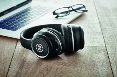 Logotrade promotional gift picture of: ANC headphone and pouch
