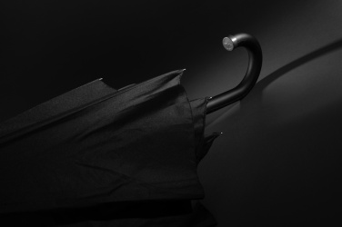 Logo trade promotional items image of: Swiss Peak Vero Aware™ RPET 25” umbrella w luxe handle
