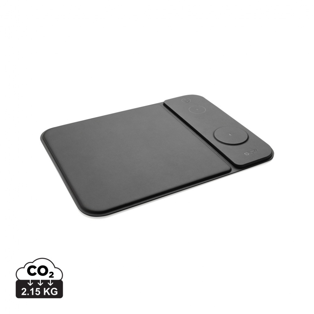 Logotrade ärikingituse foto: Swiss Peak RCS taaskasutatud PU 15W 3 in 1 laadimishiirepadi