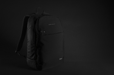 Logotrade firmakingituse foto: Swiss Peak sülearvuti seljakott UV-C steriliseerimistaskuga