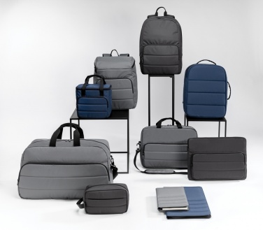Logotrade reklaamkingituse foto: Impact AWARE™ RPET tualetitarvete kott
