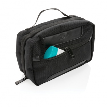 Logotrade reklaamtoote foto: Swiss Peak AWARE™ RPET Voyager tualetitarvete kott