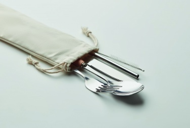 Logotrade ärikingi foto: Roostevabast terasest söögiriistade komplekt