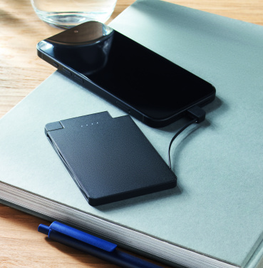 Logotrade reklaamtoote foto: SLIMPO magnetiga akupank 2500 mAh