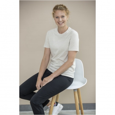 Logo trade mainoslahja ja liikelahja tuotekuva: Avalite lyhythihainen t-paita, unisex t-paita kierrätetystä materiaalista Aware™ alkuperä QR-koodi
