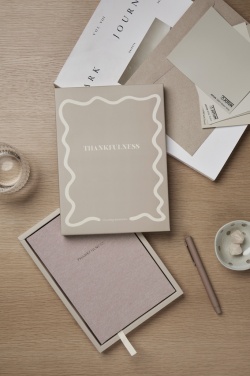Logo trade mainoslahjat tuotekuva: VINGA Thankfulness -päiväkirja GRS-sertifioitua paperia