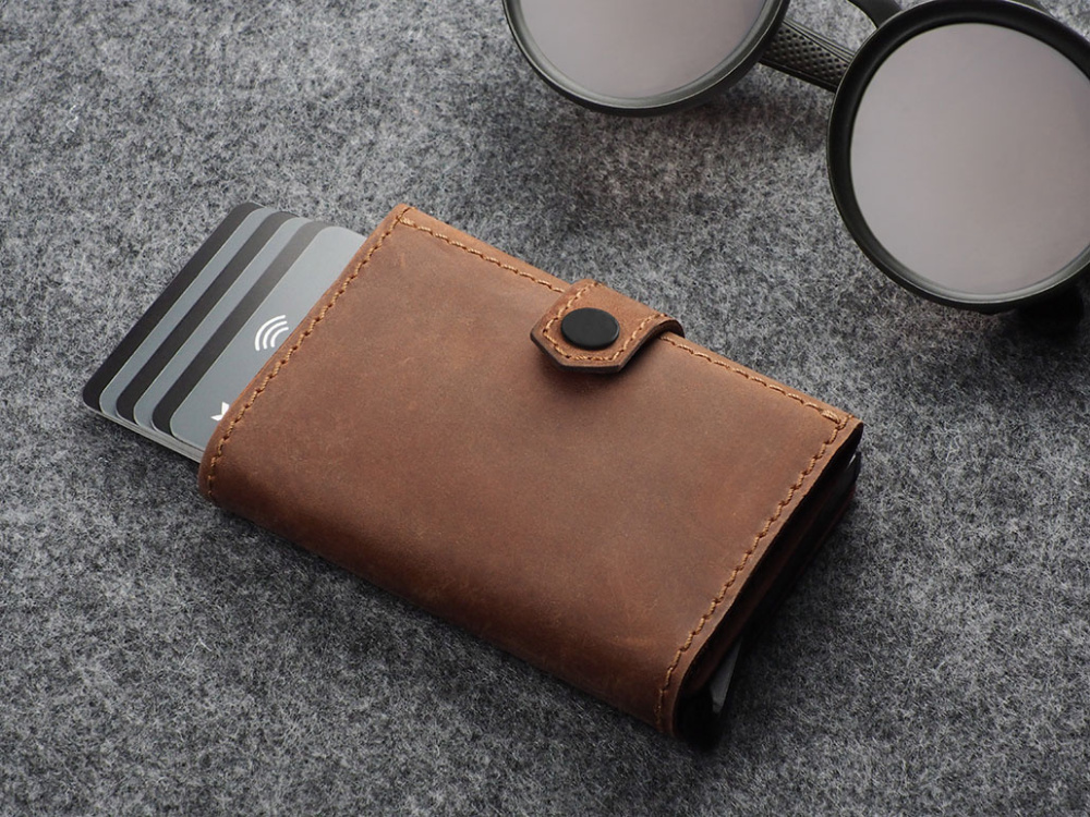 Logo trade mainoslahjat tuotekuva: RFID-lompakko - Hunter Leather 2109284
