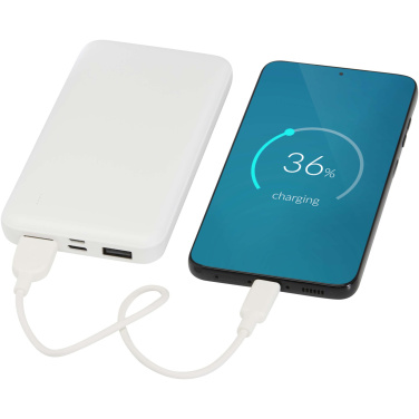 Logotrade mainostuote tuotekuva: Intan 10 000 mAh:n ja 10 W:n varavirtalähde kierrätetystä muovista