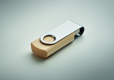Logotrade reklaminiai produktai nuotrauka: Techmate bambuko USB 16GB MO6898-40