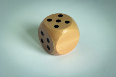 Logotrade ziemassvētku dāvanas foto: Koka kauliņi Schima 5 cm diametrā