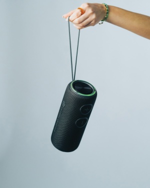 Логотрейд бизнес-подарки картинка: Urban Vitamin Pacific Grove RCS пластиковый динамик 30 Вт IPX7