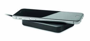 Лого трейд pекламные продукты фото: Зарядное устройство 15W, 5000 mAh