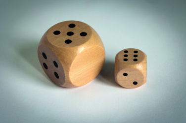 Логотрейд бизнес-подарки картинка: Schima wooden dice 3cm dia