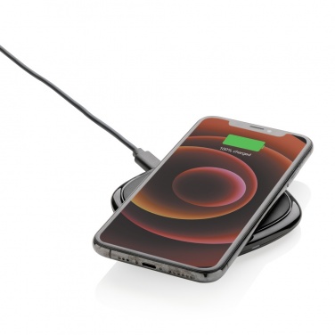 Logotrade profilprodukter bild: Philips 10W trådlös laddare Qi