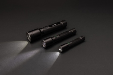 Logotrade reklamprodukter bild: Gear X USB-återuppladdningsbar ficklampa RCS aluminium