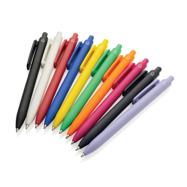 Logotrade profilprodukter bild: Bolt GRS-certifierad R-ABS penna
