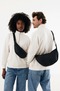 Logotrade profilreklam bild: Crescent XL AWARE™ RPET slingväska
