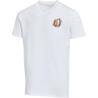 Logotrade reklamprodukter bild: Balfour 200 g/m² kortärmad v-ringad unisex-T-shirt av ekologiskt OCS-material